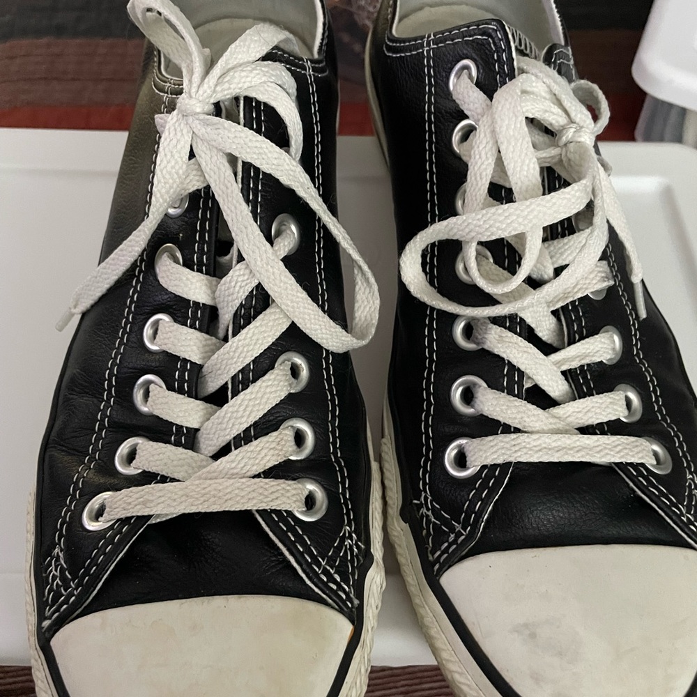 Mens Leather converse
